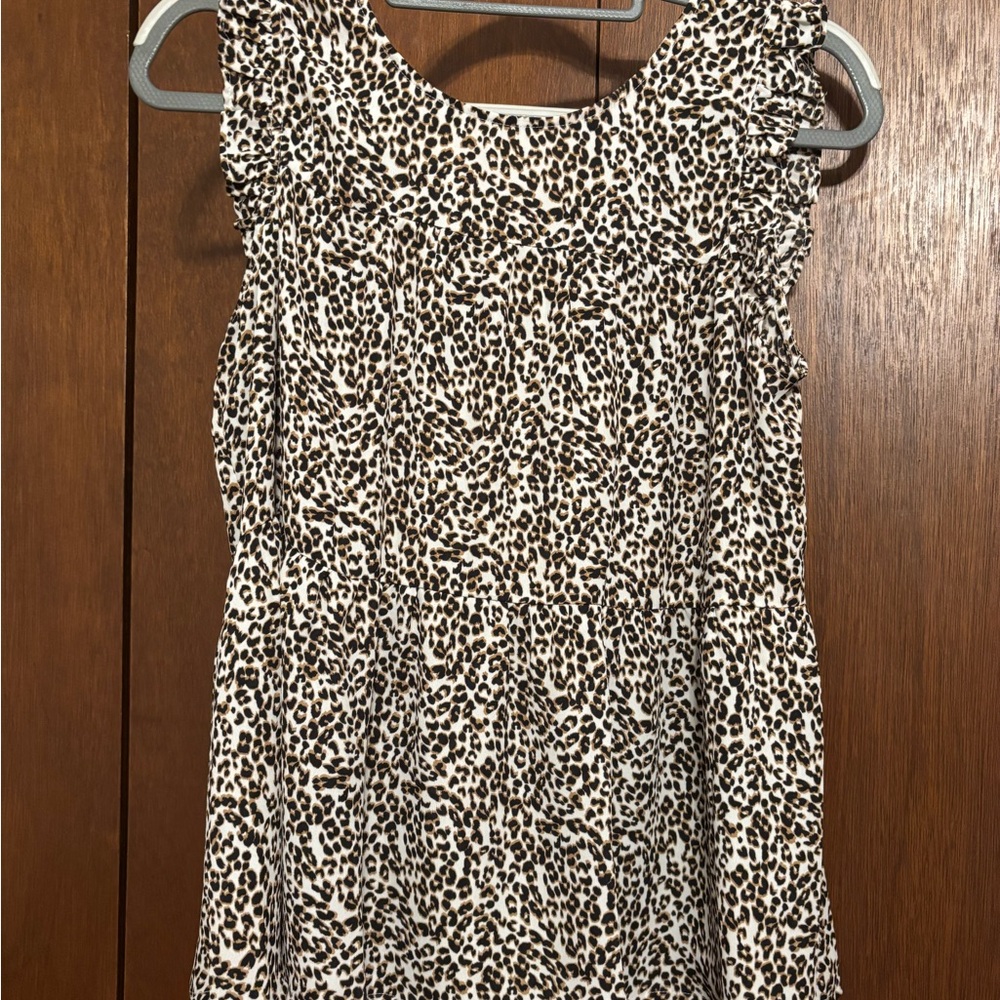 Leopard Print Sleeveless Top